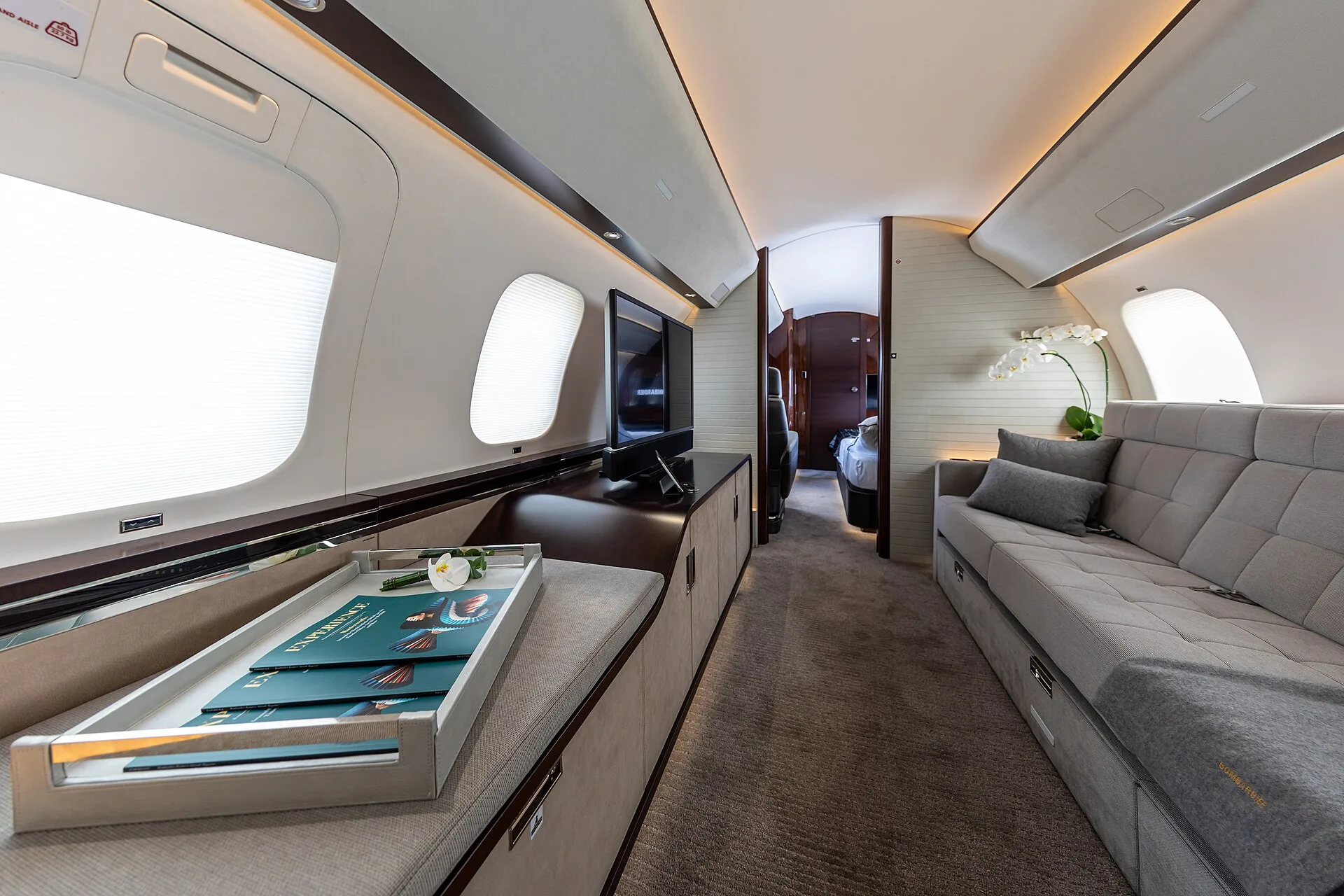 Global 7500 lounge